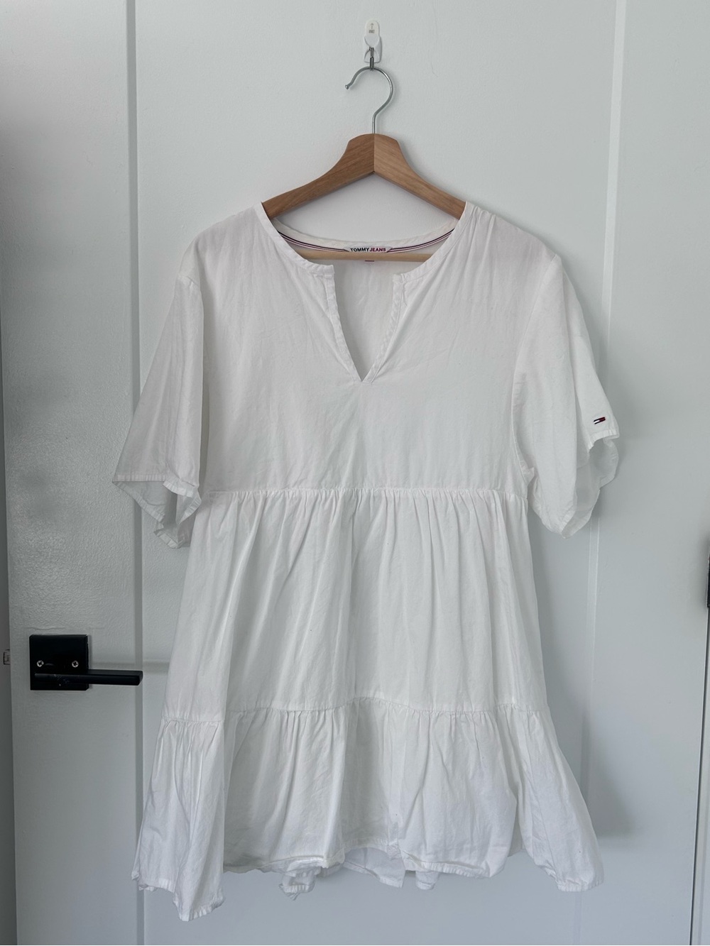 Tommy Jeans white tiered cotton mini dress | size XS